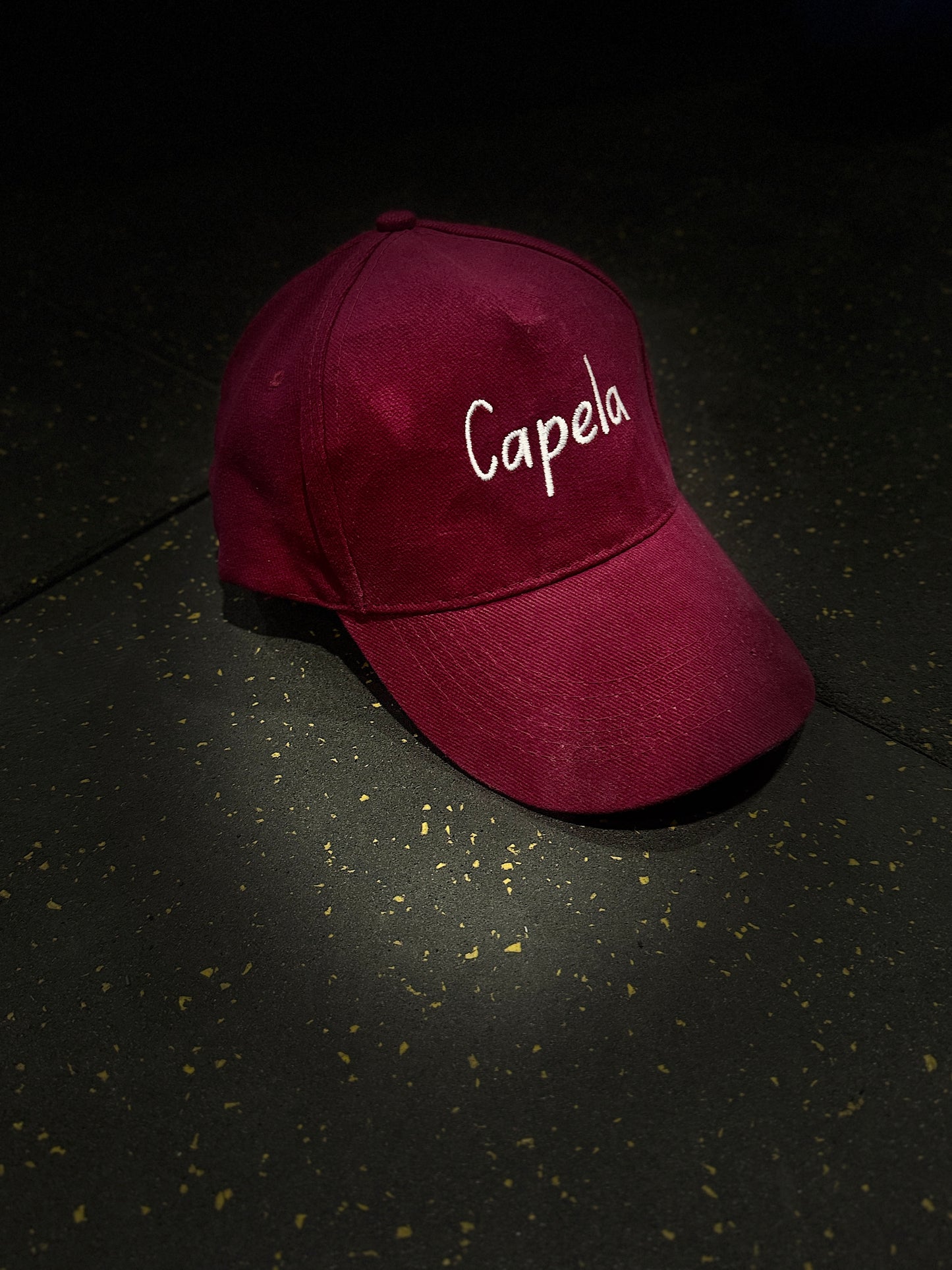 Capela Maroon Red Classics