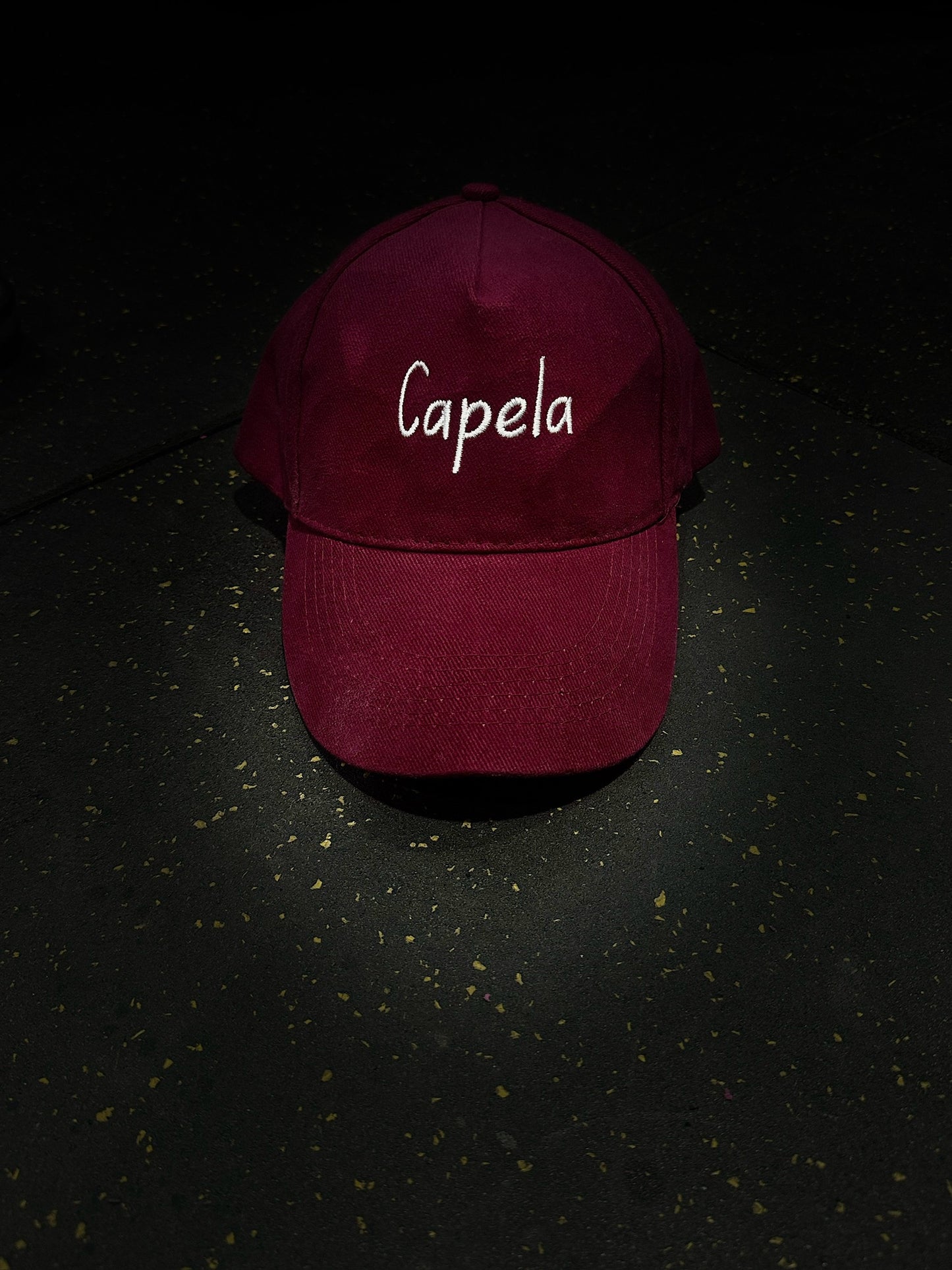 Capela Maroon Red Classics